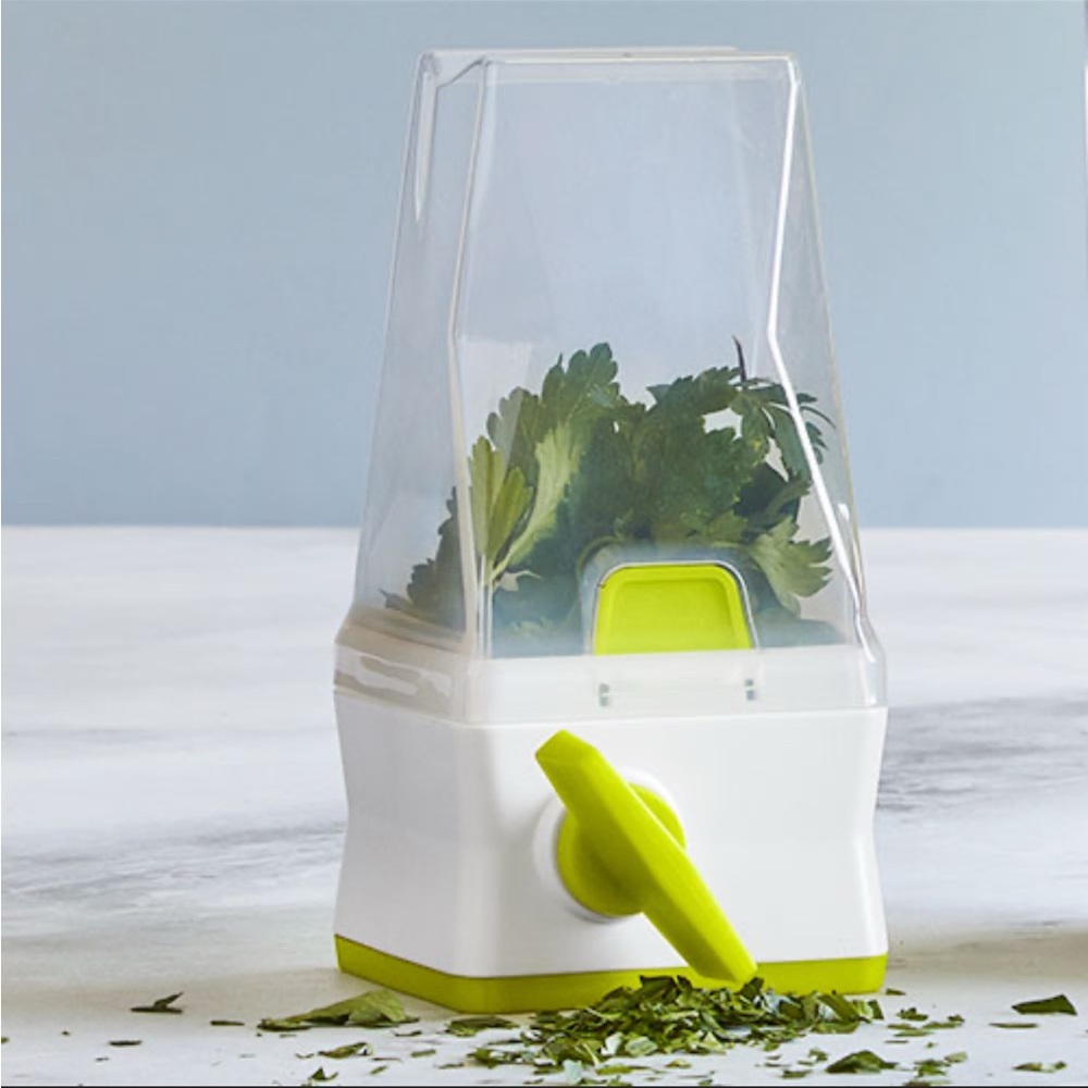 Pampered Chef Herb Mill